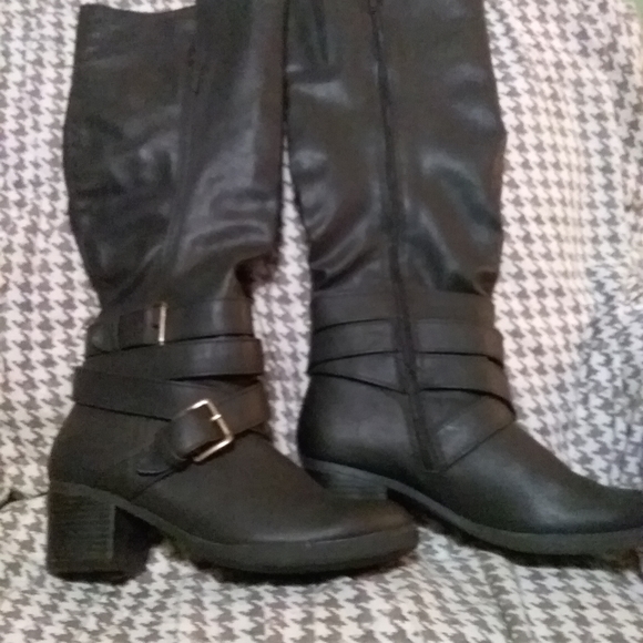 Ladies black boots size 7 - Picture 1 of 3